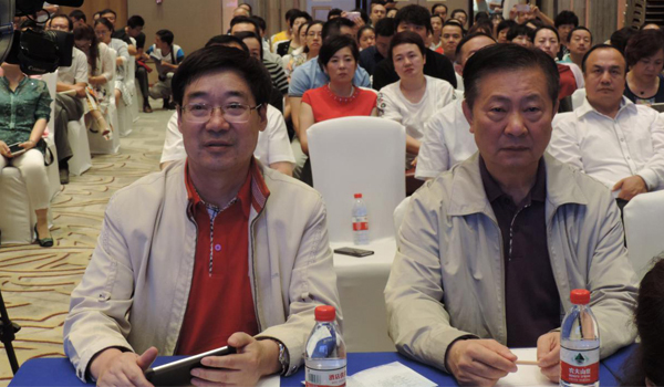 新疆眼科年會，普瑞眼科展風采